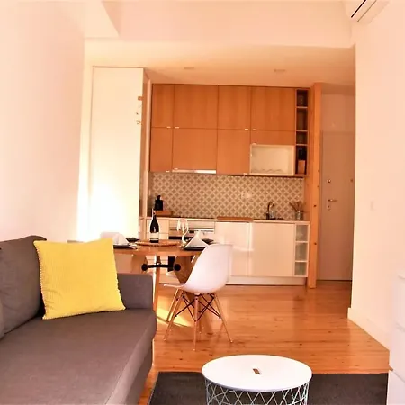 Tram 28 - Amazing Balcony View Of The Tagus River By Innkeeper Apartment Lisbon